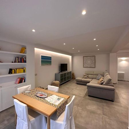 Luxury Sea House Apartment Трапани Екстериор снимка