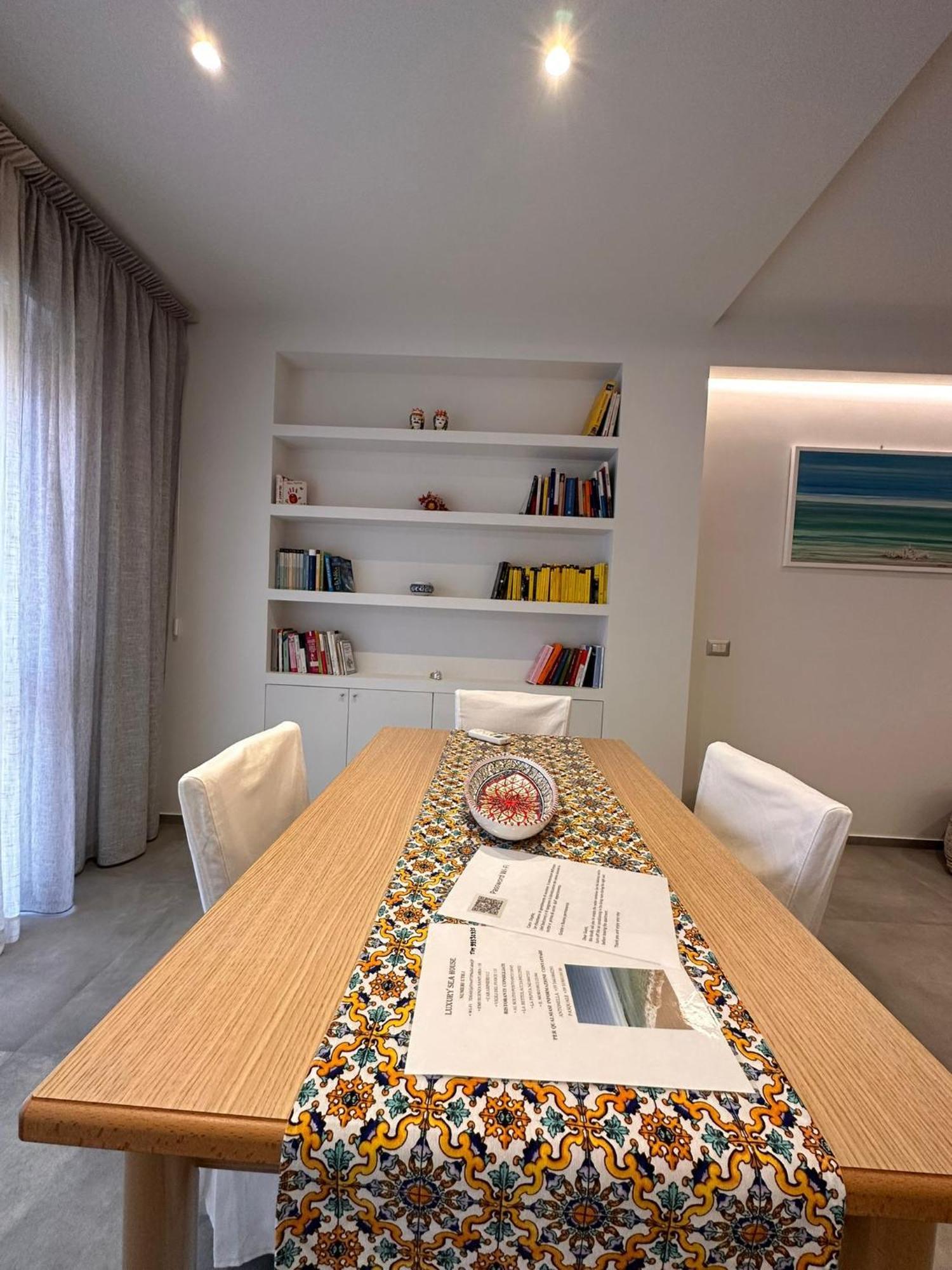 Luxury Sea House Apartment Трапани Екстериор снимка