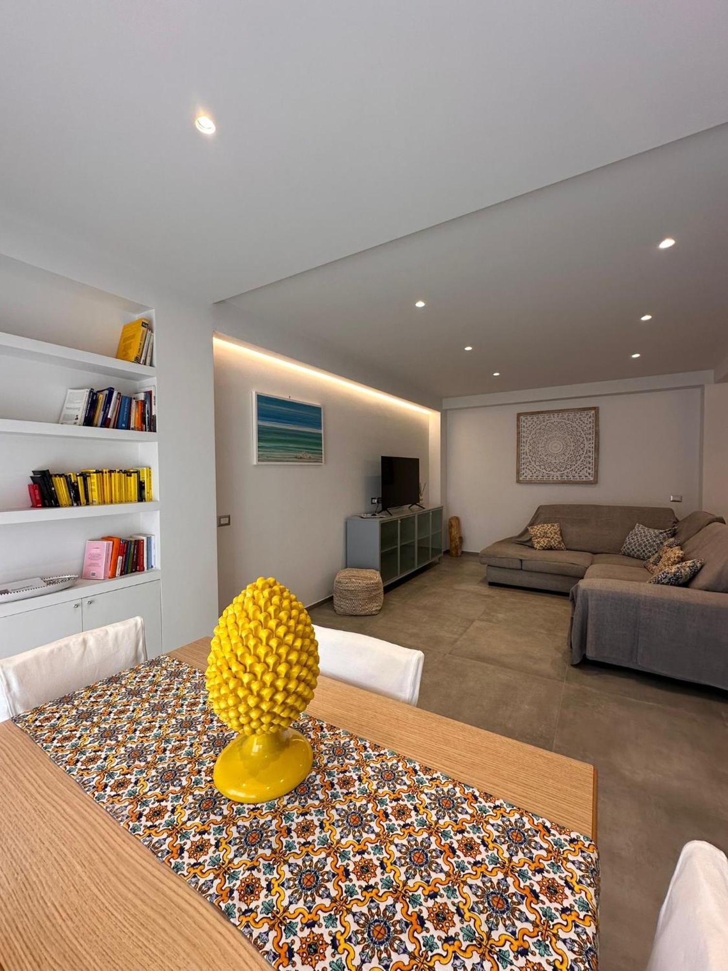 Luxury Sea House Apartment Трапани Екстериор снимка