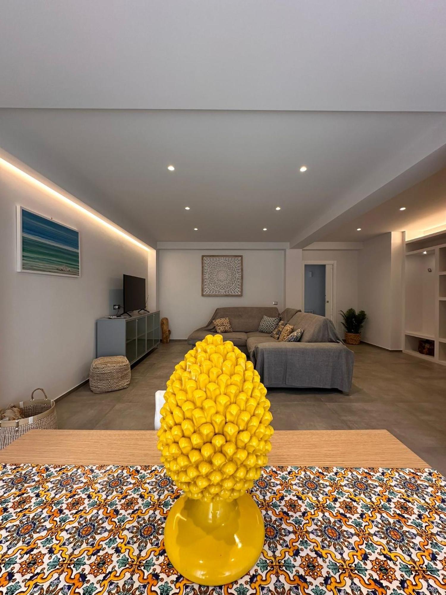 Luxury Sea House Apartment Трапани Екстериор снимка